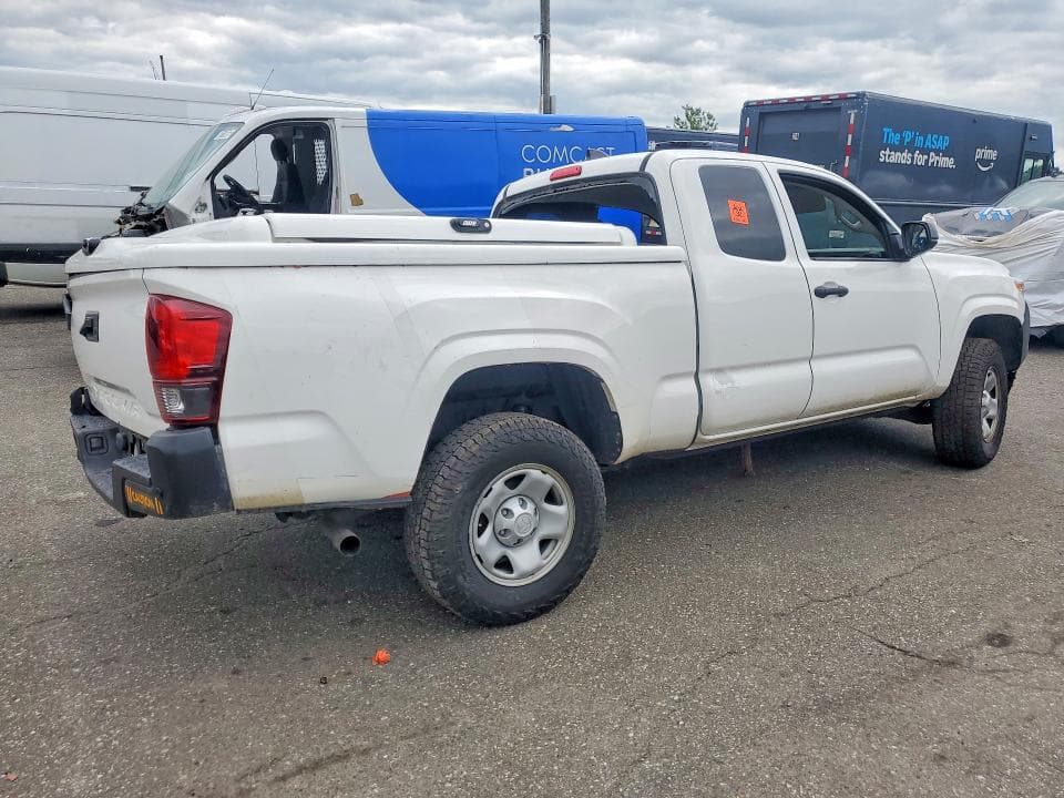 2022 TOYOTA TACOMA SR 3