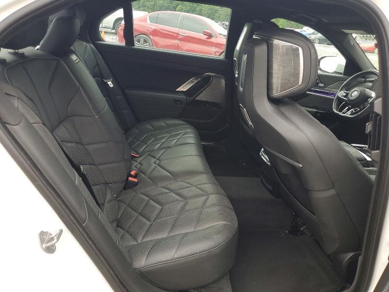 2023 BMW 740 I 10