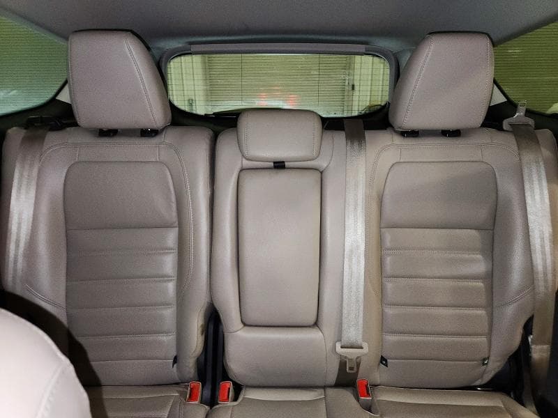 2017 FORD ESCAPE TITANIUM 10