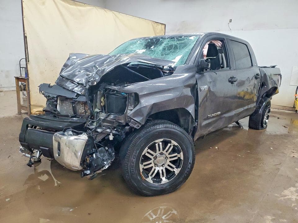 2020 TOYOTA TUNDRA SR5 - 1