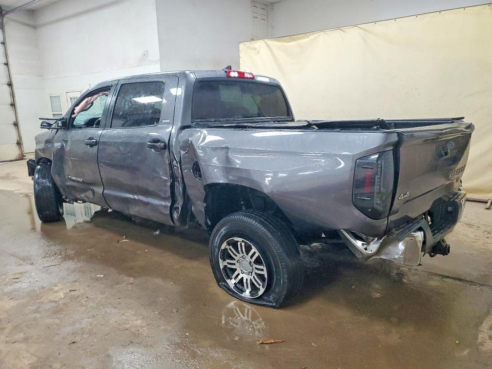 2020 TOYOTA TUNDRA SR5 2