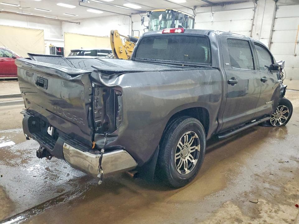 2020 TOYOTA TUNDRA SR5 3
