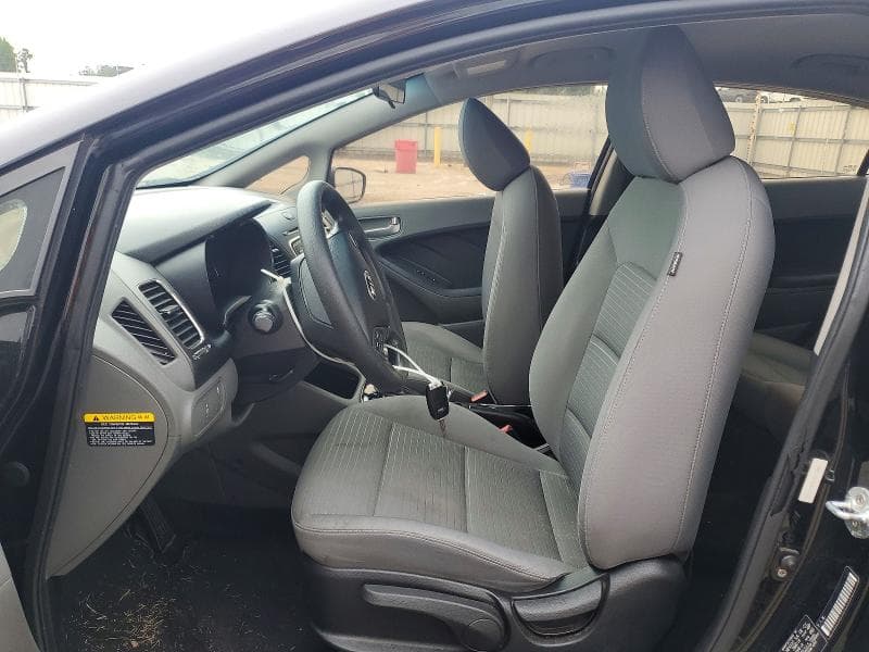 2017 KIA FORTE LX 7
