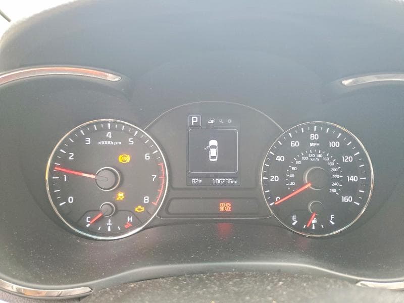 2017 KIA FORTE LX 9