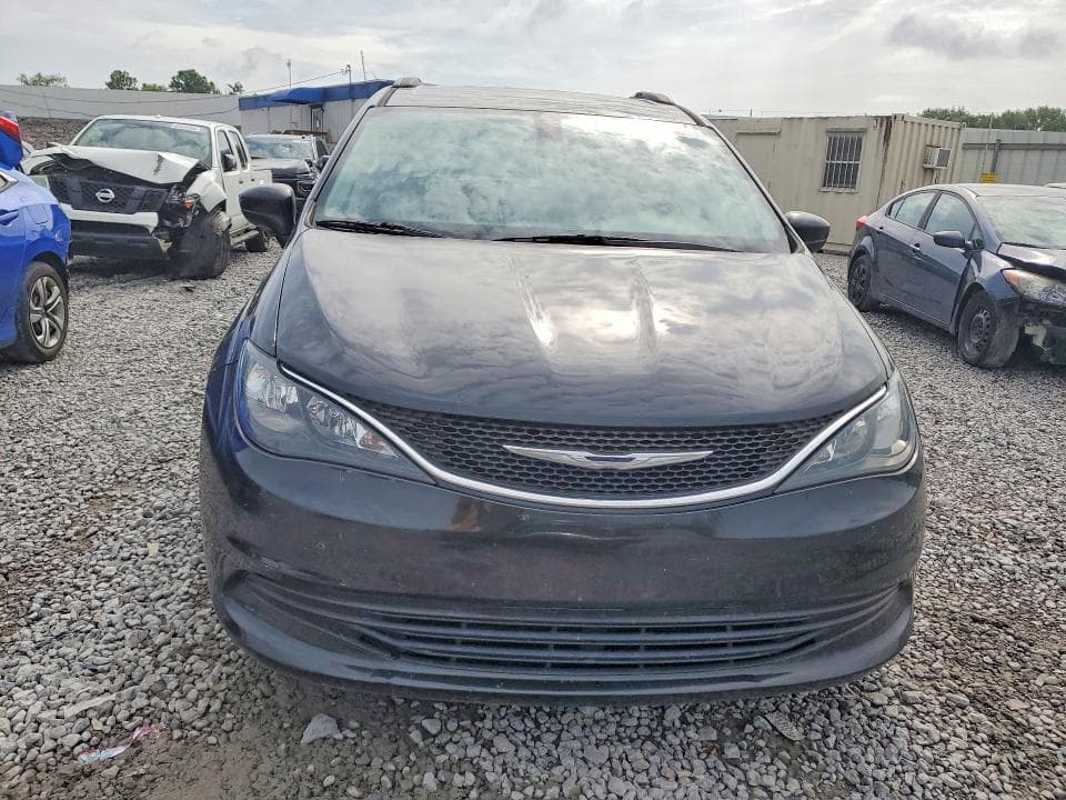 2017 CHRYSLER PACIFICA TOURING 5