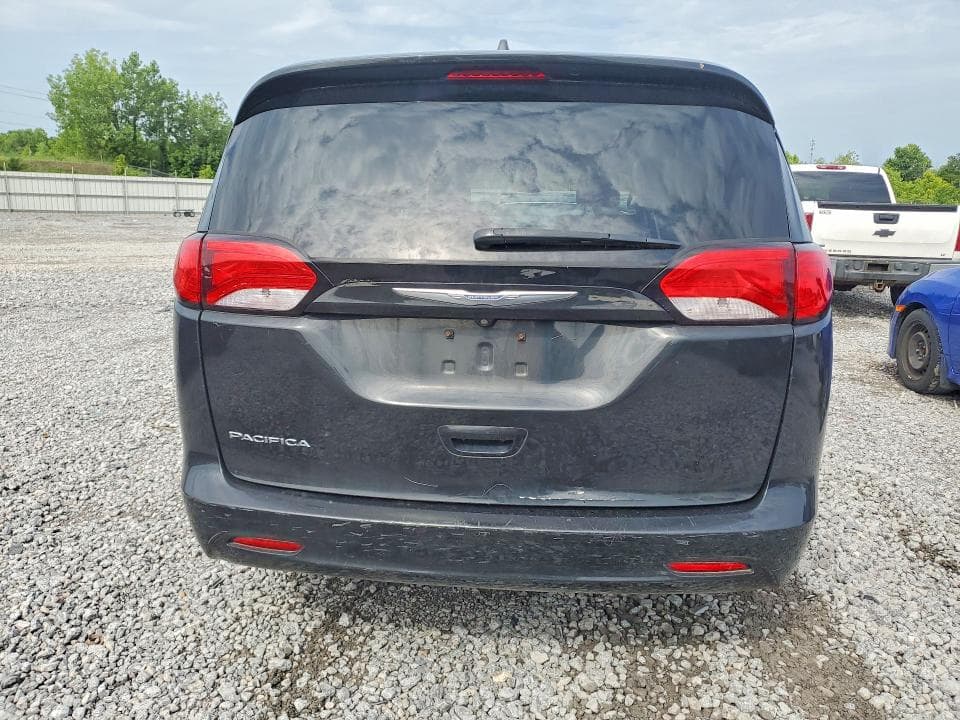 2017 CHRYSLER PACIFICA TOURING 6