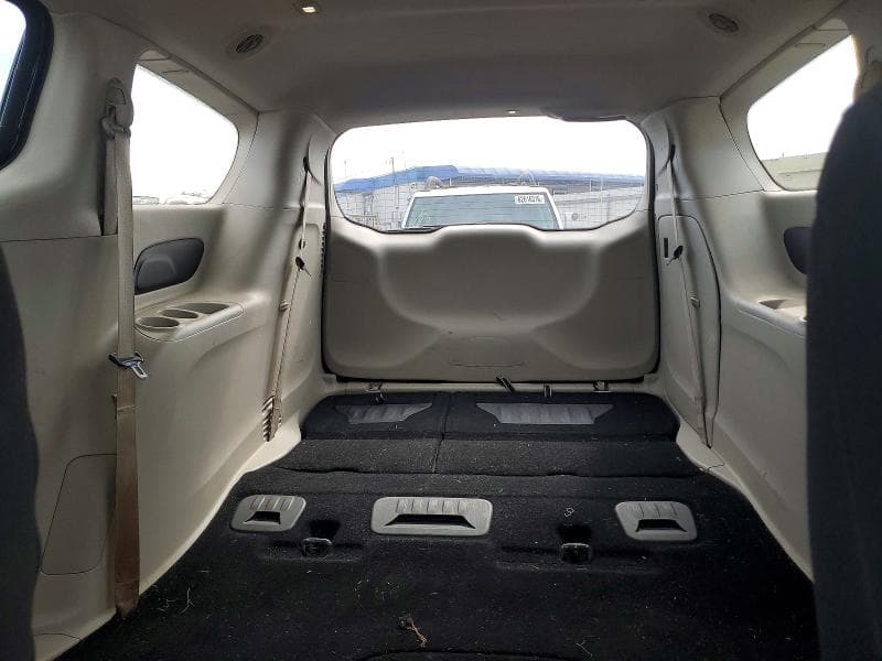 2017 CHRYSLER PACIFICA TOURING 10