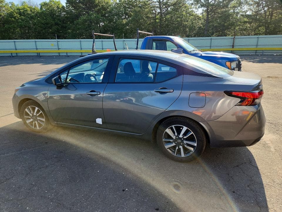 2025 NISSAN VERSA SV 2