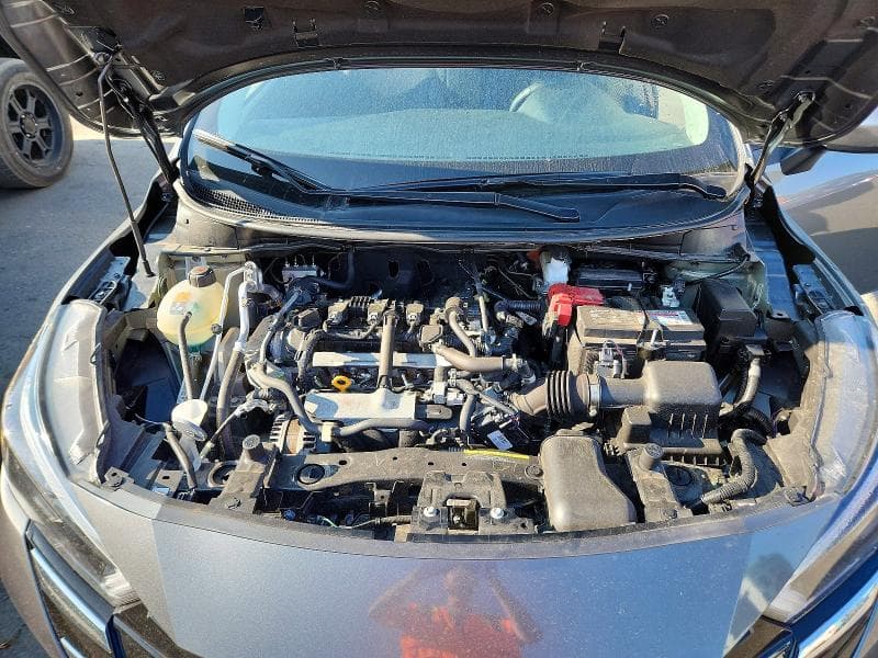 2025 NISSAN VERSA SV 11