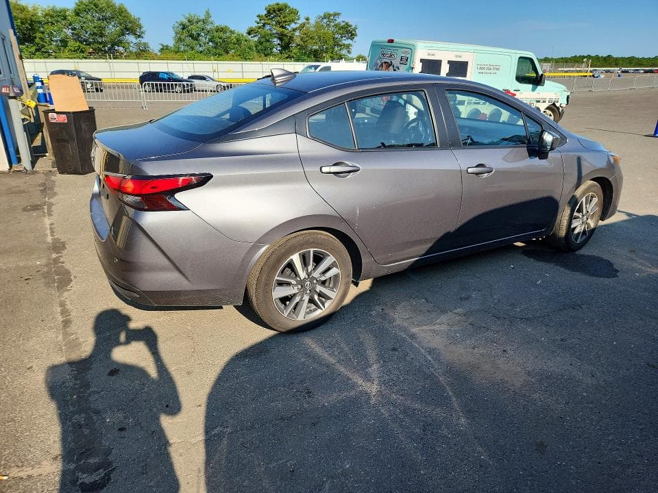 2025 NISSAN VERSA SV 3