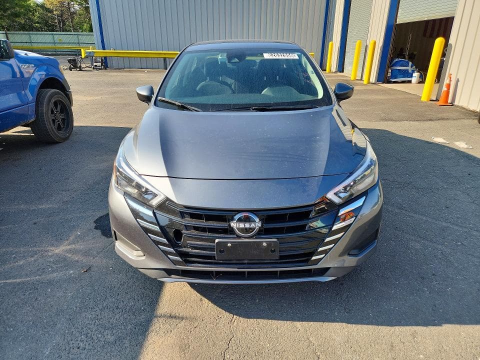 2025 NISSAN VERSA SV 5