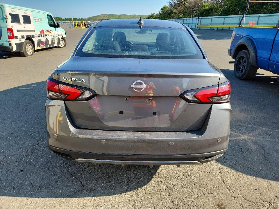 2025 NISSAN VERSA SV 6