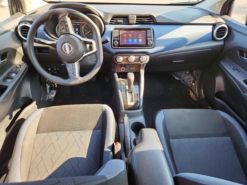 2025 NISSAN VERSA SV 8