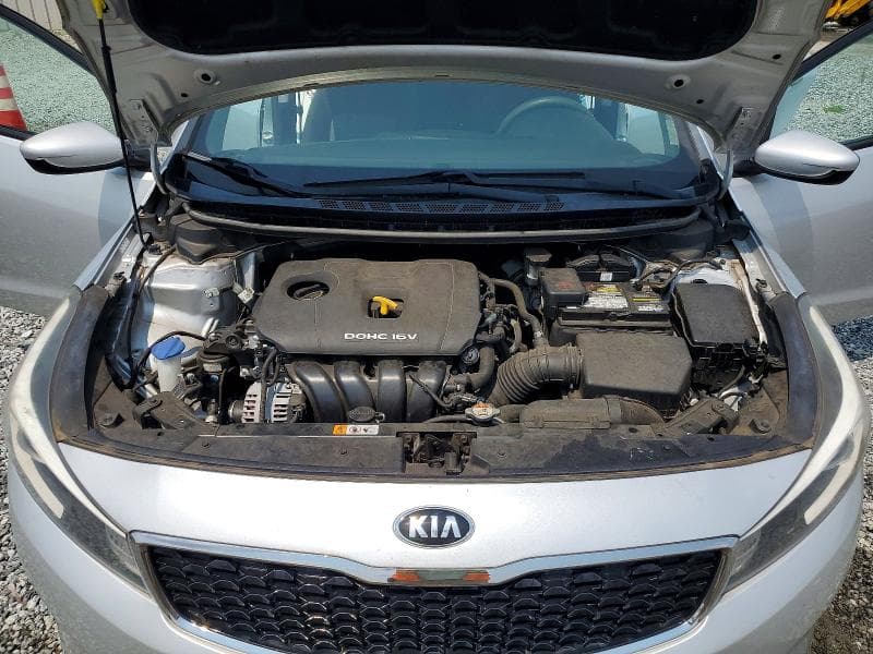 2017 KIA FORTE LX 11
