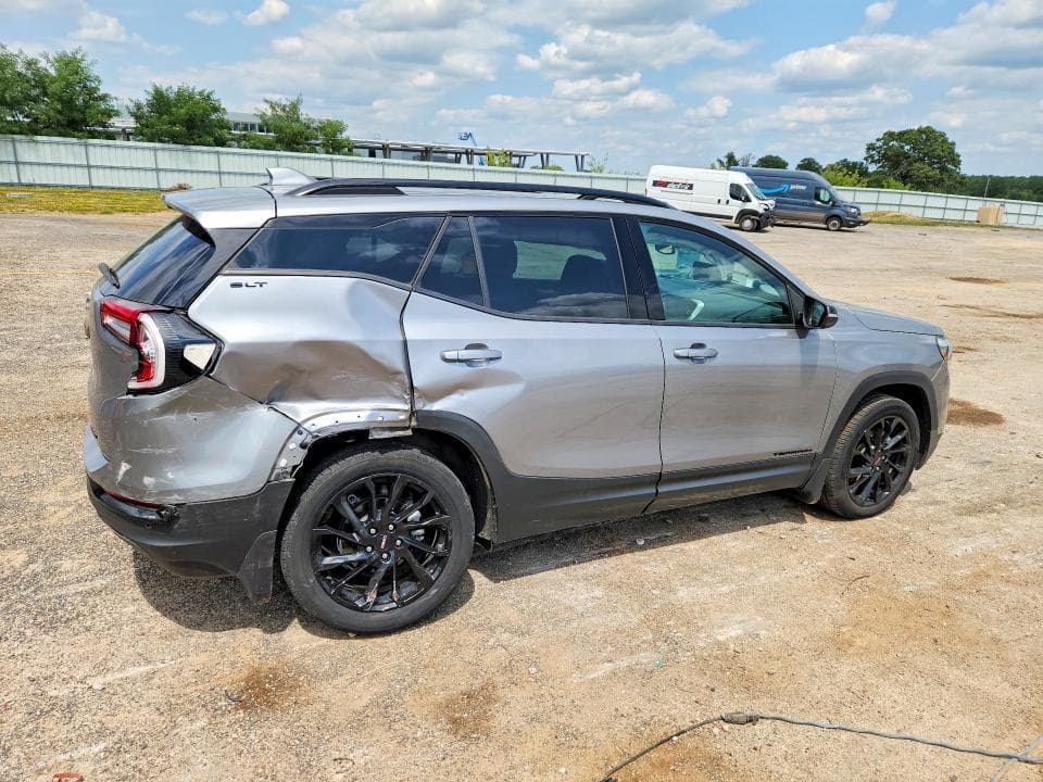 2023 GMC TERRAIN SLT 3