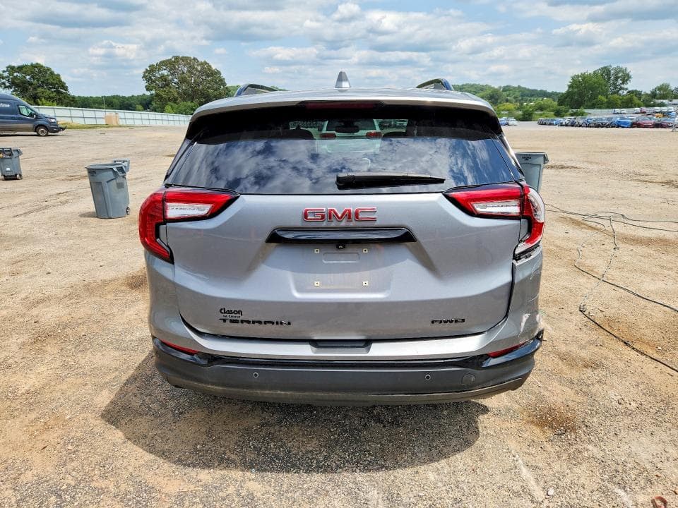 2023 GMC TERRAIN SLT 6