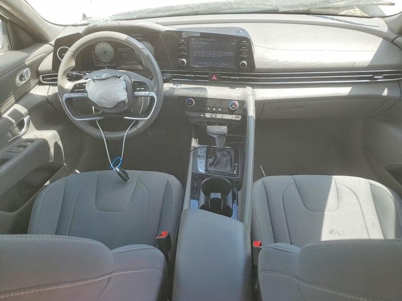 2021 HYUNDAI ELANTRA SEL 8