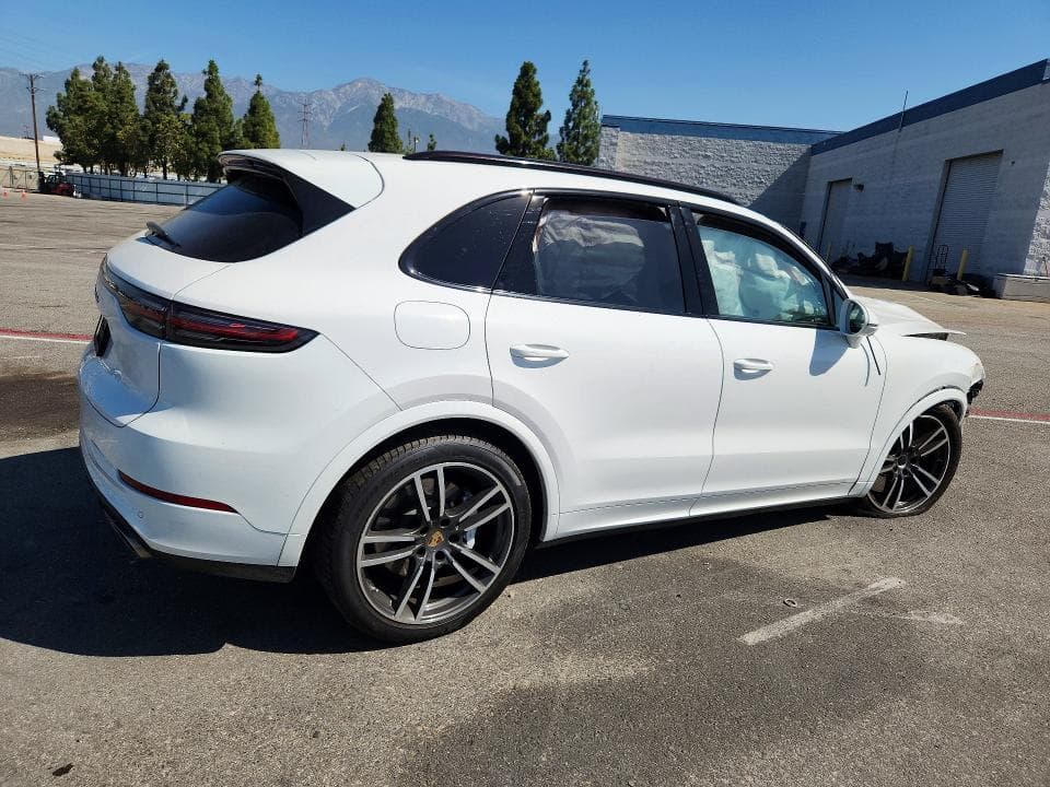 2019 PORSCHE CAYENNE TURBO 3