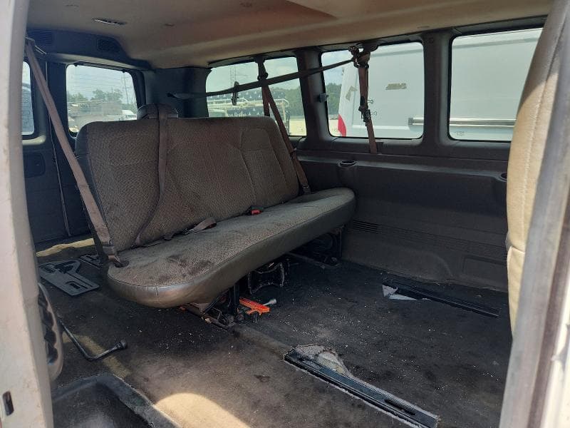 2017 CHEVROLET EXPRESS G3500 LT 11