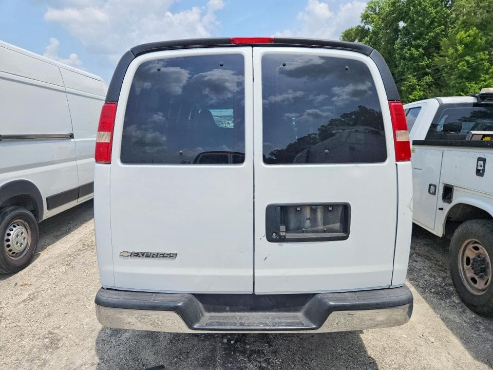 2017 CHEVROLET EXPRESS G3500 LT 6