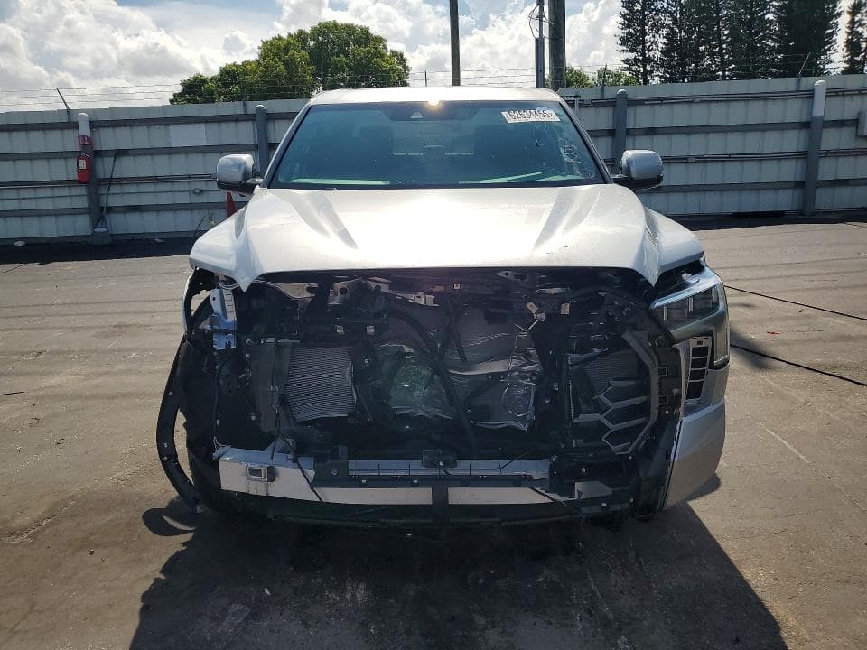 2026 TOYOTA TUNDRA PLATINUM 5