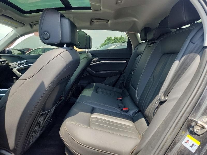 2022 AUDI E-TRON SPORTBACK PREMIUM 11