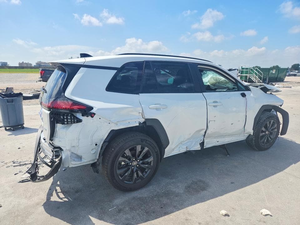 2026 TOYOTA RAV4 XLE PREMIUM 3
