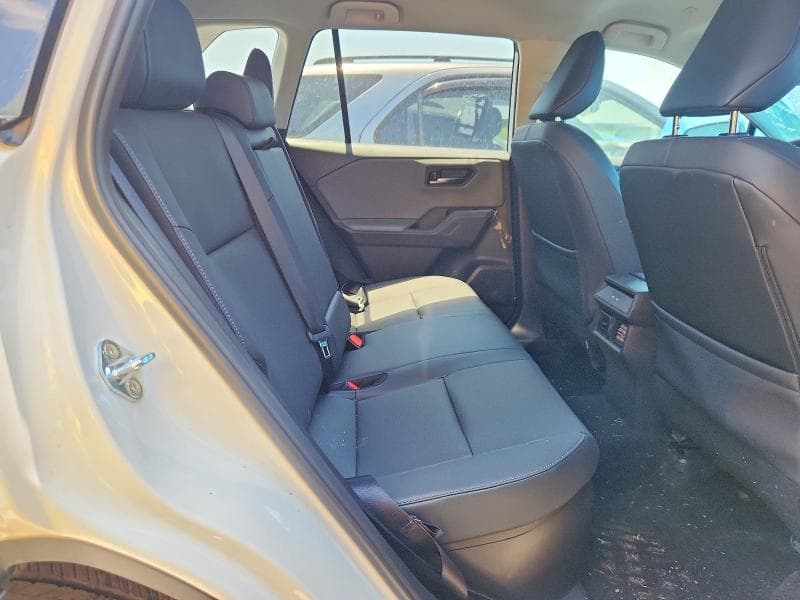 2026 TOYOTA RAV4 XLE PREMIUM 10