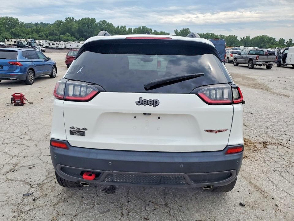 2020 JEEP CHEROKEE TRAILHAWK 6