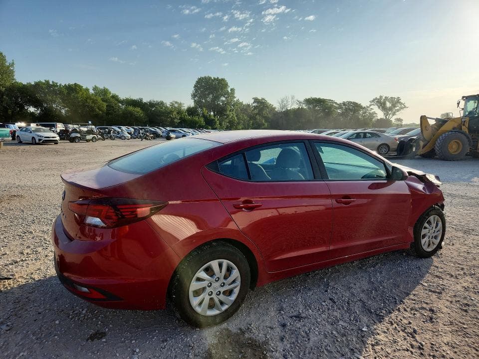 2019 HYUNDAI ELANTRA SE 3