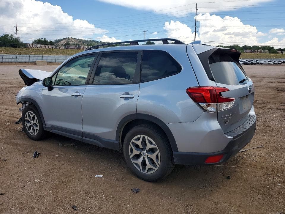 2022 SUBARU FORESTER PREMIUM 2