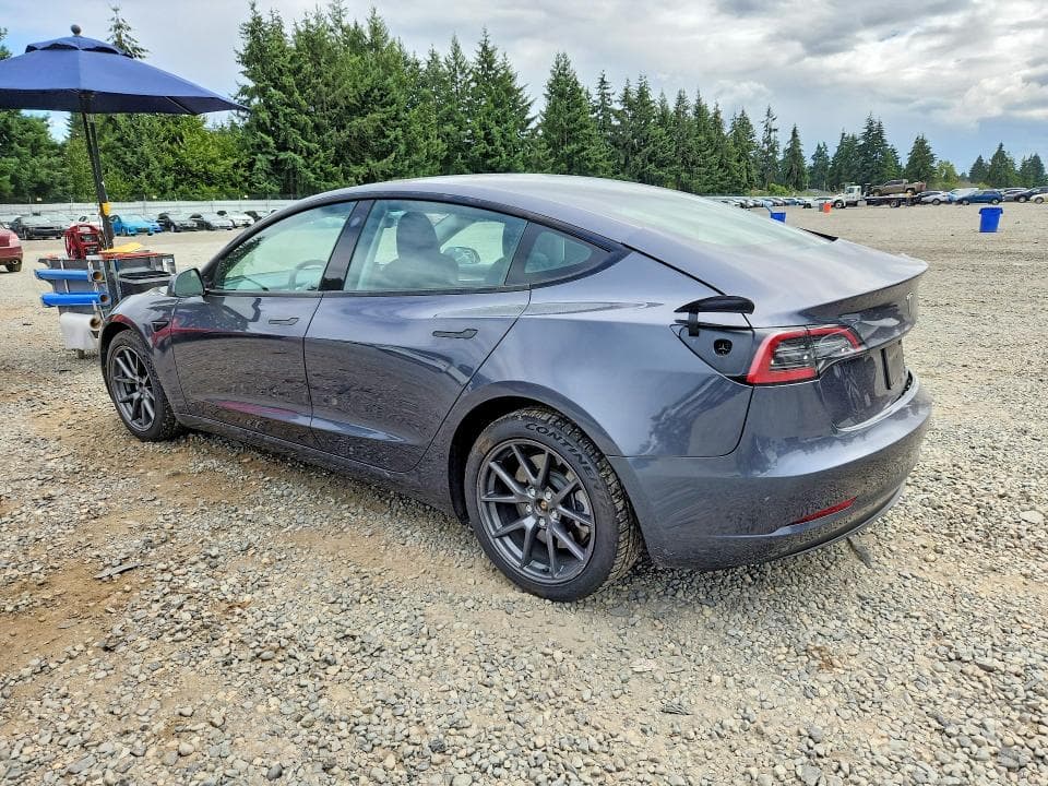 2023 TESLA MODEL 3 2
