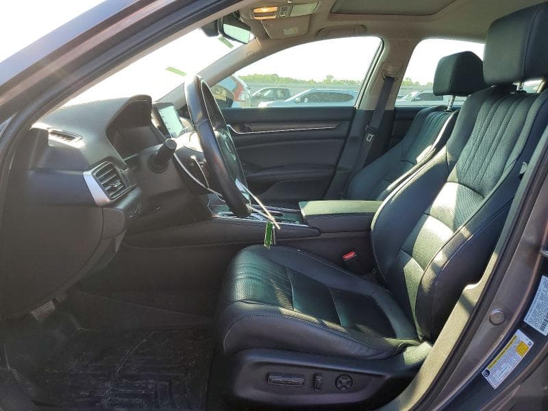 2020 HONDA ACCORD TOURING 7