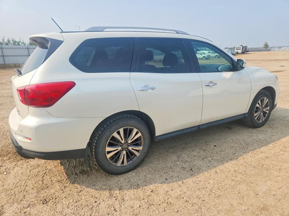2017 NISSAN PATHFINDER S S 4