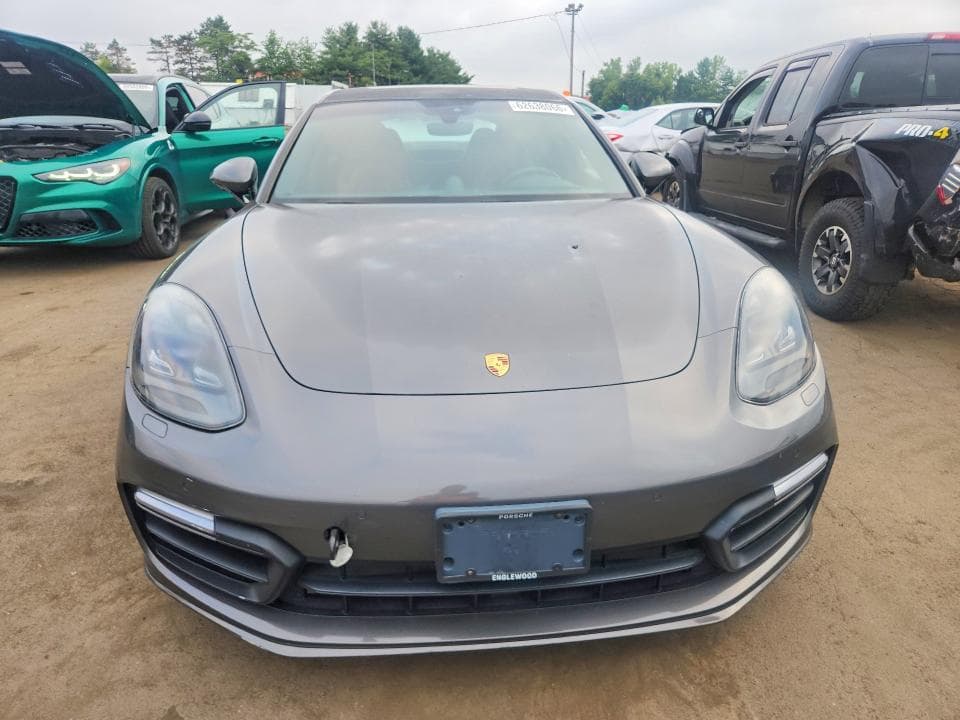 2018 PORSCHE PANAMERA 4S 5