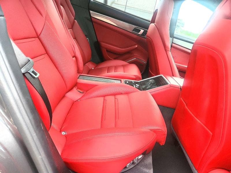 2018 PORSCHE PANAMERA 4S 10