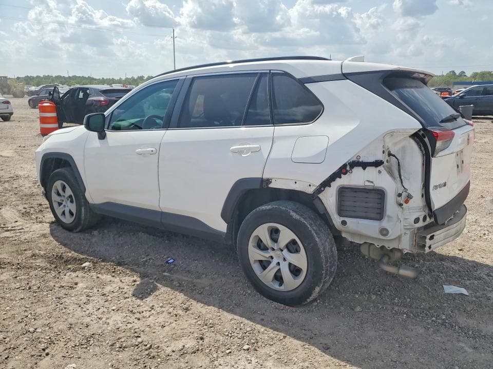 2019 TOYOTA RAV4 LE 2
