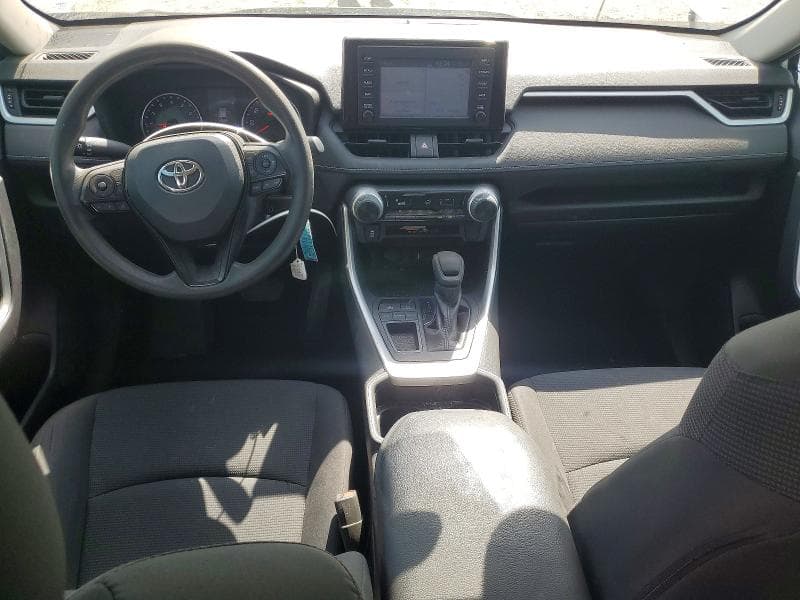 2019 TOYOTA RAV4 LE 8