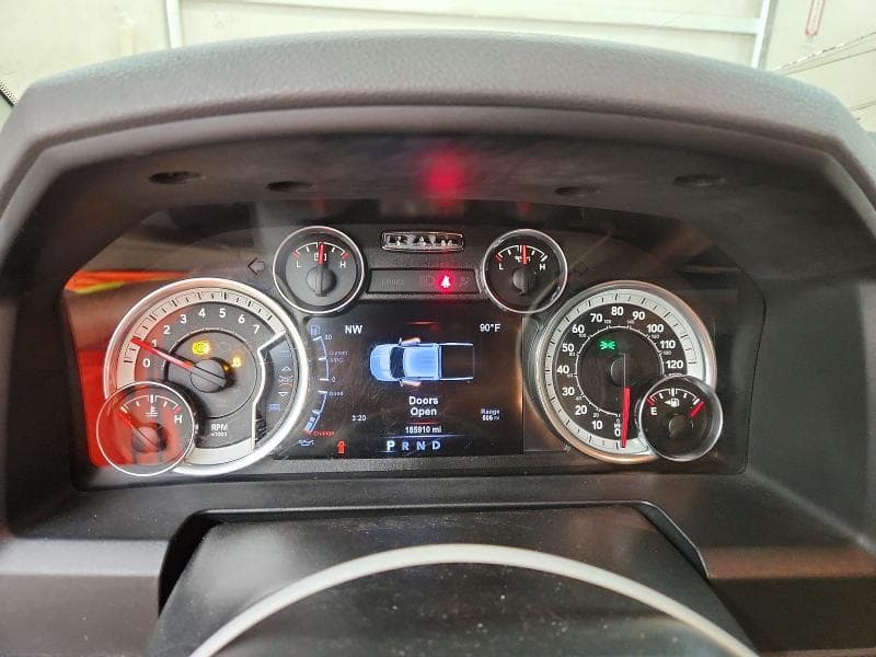 2017 RAM 1500 SLT 9