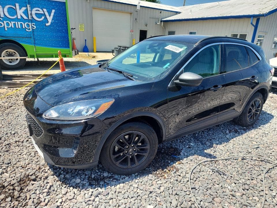 2022 FORD ESCAPE SE - 1
