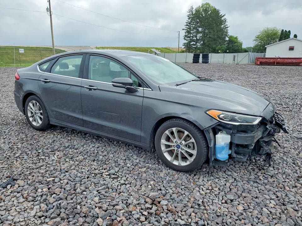 2020 FORD FUSION SEL 4