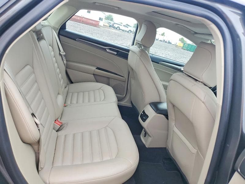 2020 FORD FUSION SEL 10