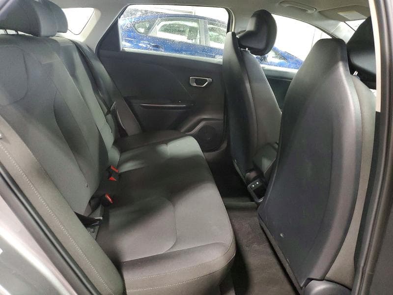 2026 KIA K4 LXS 10
