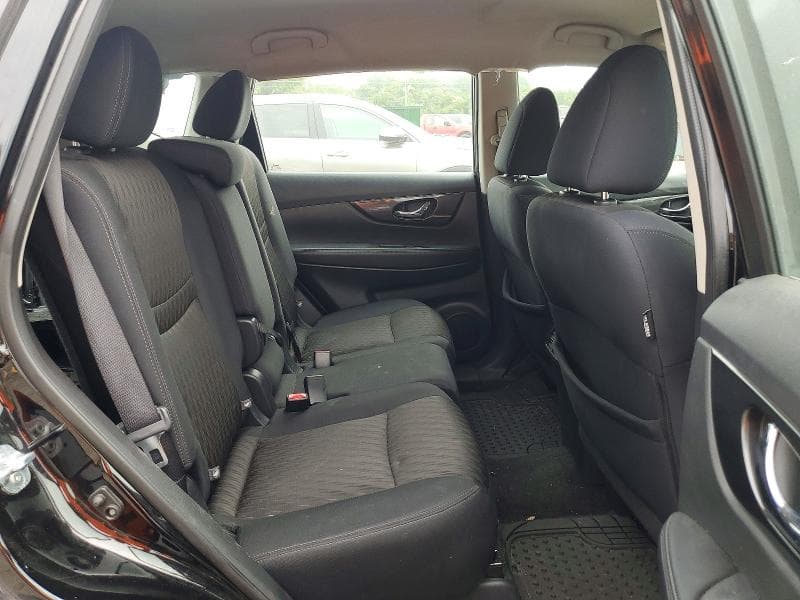 2017 NISSAN ROGUE S 11