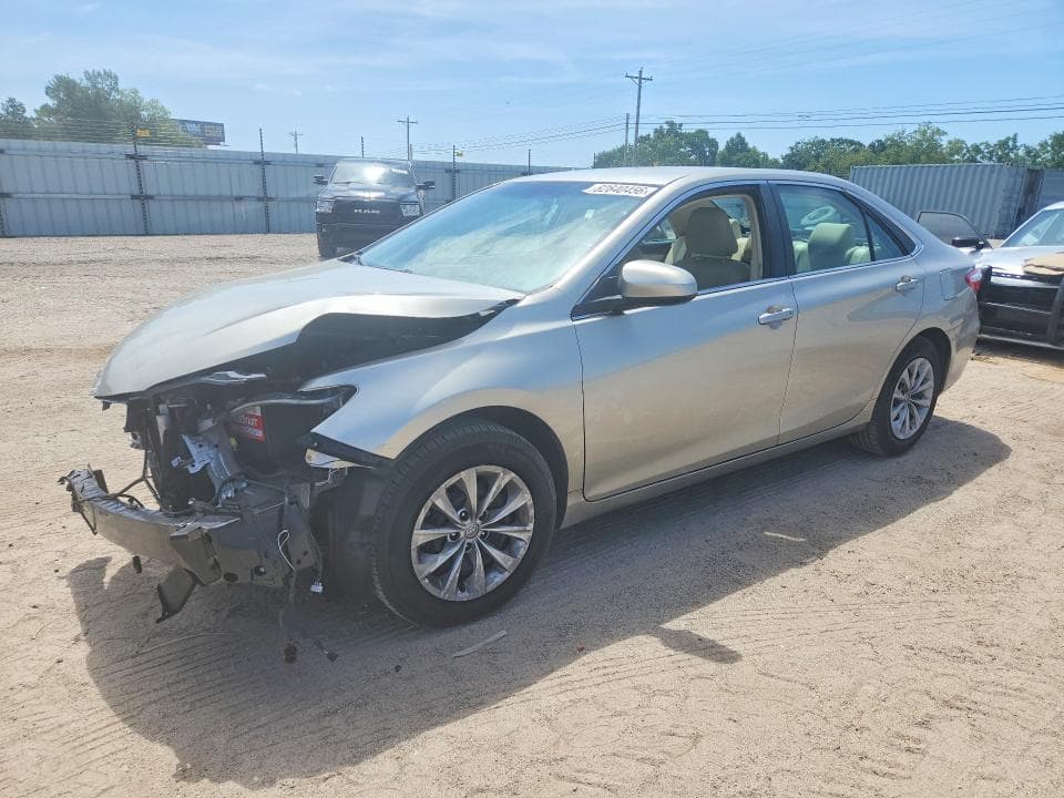 2017 TOYOTA CAMRY LE - 1