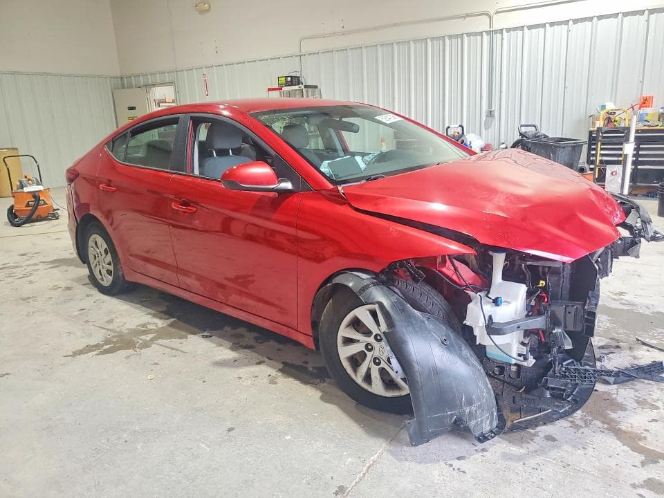 2018 HYUNDAI ELANTRA SE 4