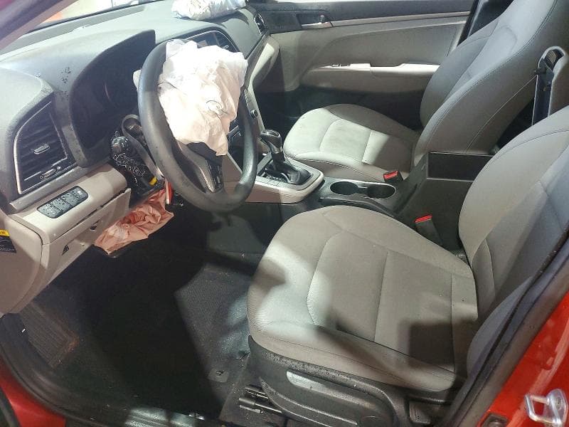 2018 HYUNDAI ELANTRA SE 7