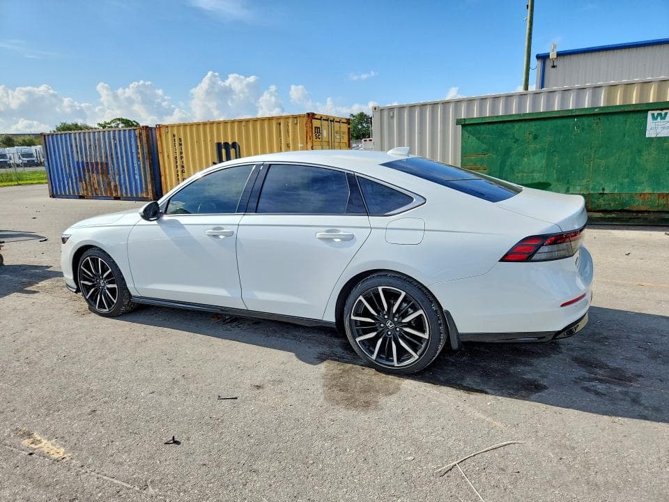 2023 HONDA ACCORD TOURING HYBRID 2