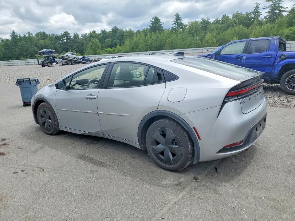 2026 TOYOTA PRIUS LE 2