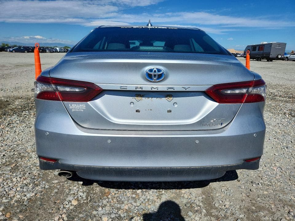 2023 TOYOTA CAMRY XLE 6